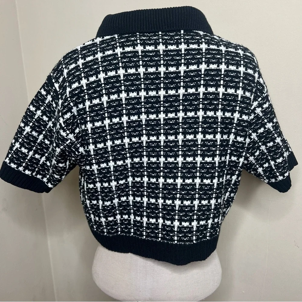 H&M | Cropped Sweater - Picture 4 of 5